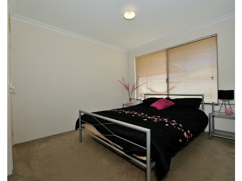 91 Hawker Street, Shoalwater WA 6169