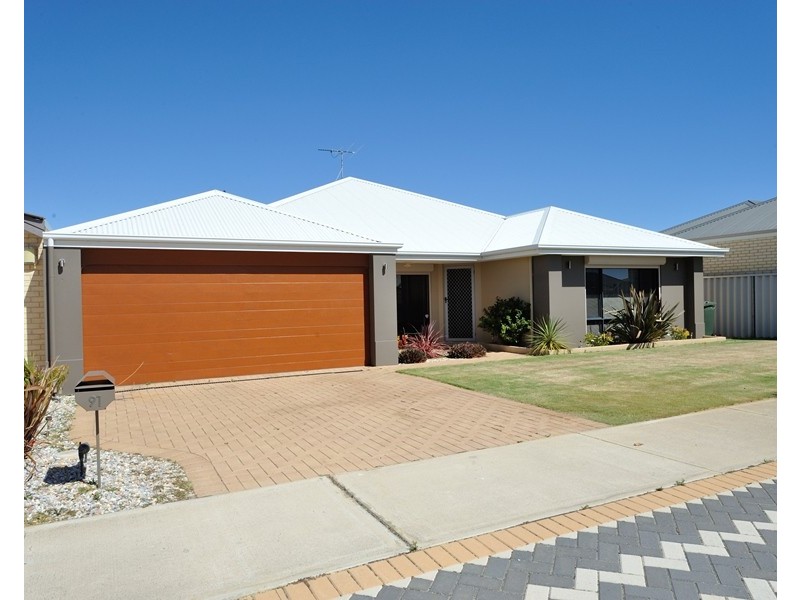 91 Hawker Street, Shoalwater WA 6169