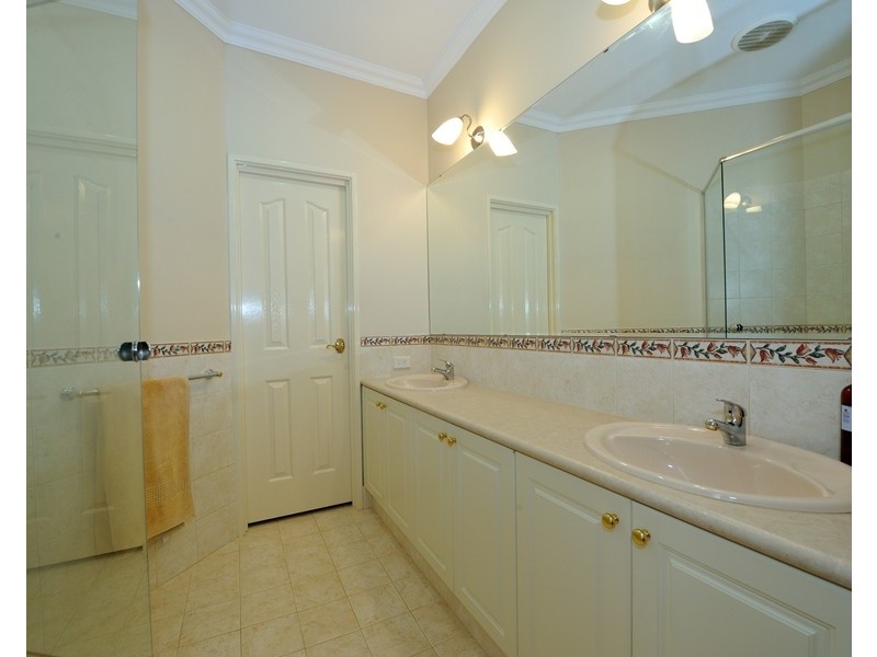 4 Loxley Place, Baldivis WA 6171