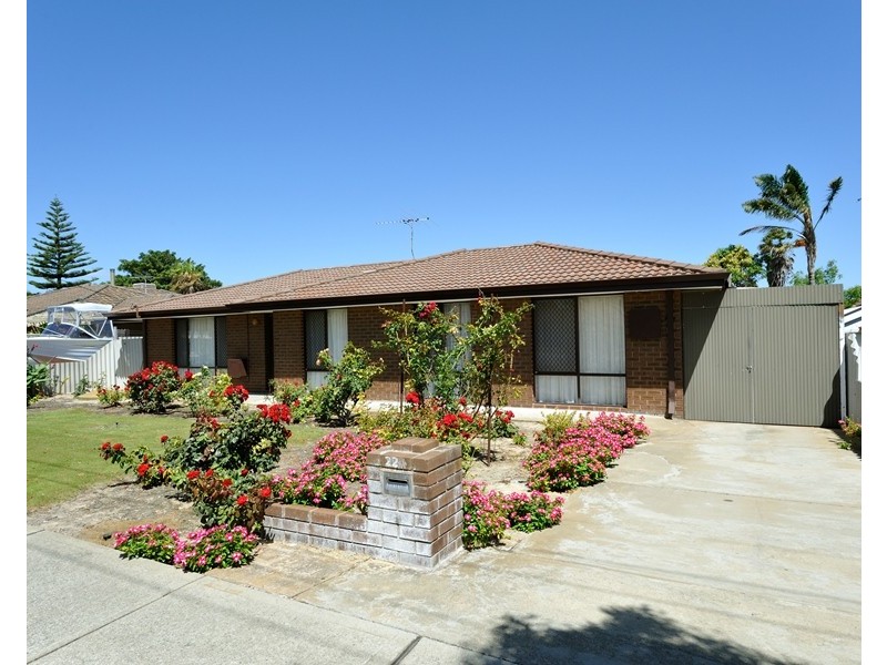 22 Jubilee Drive, Waikiki WA 6169