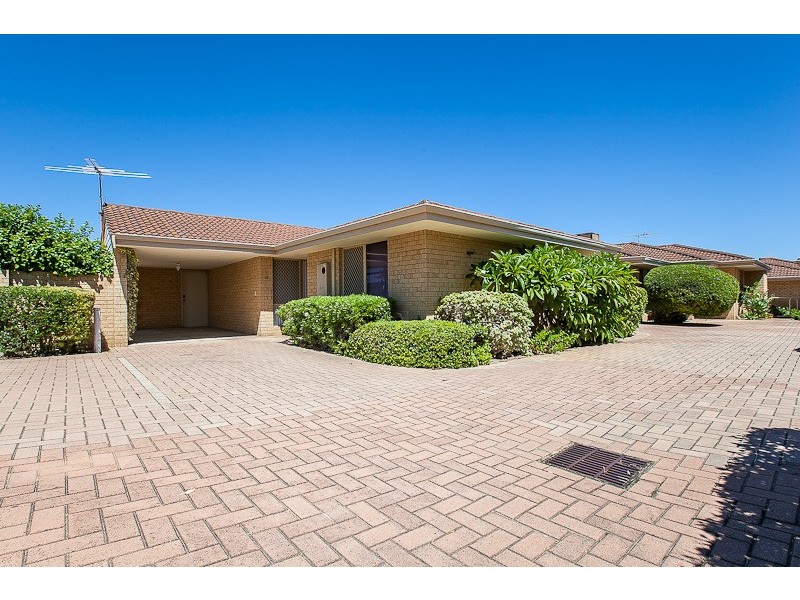 12/99 Simpson Avenue, Rockingham WA 6168