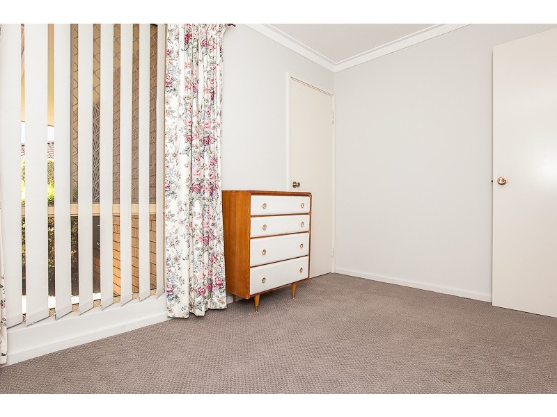 12/99 Simpson Avenue, Rockingham WA 6168