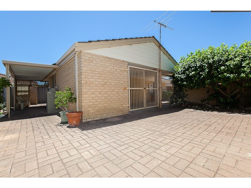 12/99 Simpson Avenue, Rockingham WA 6168