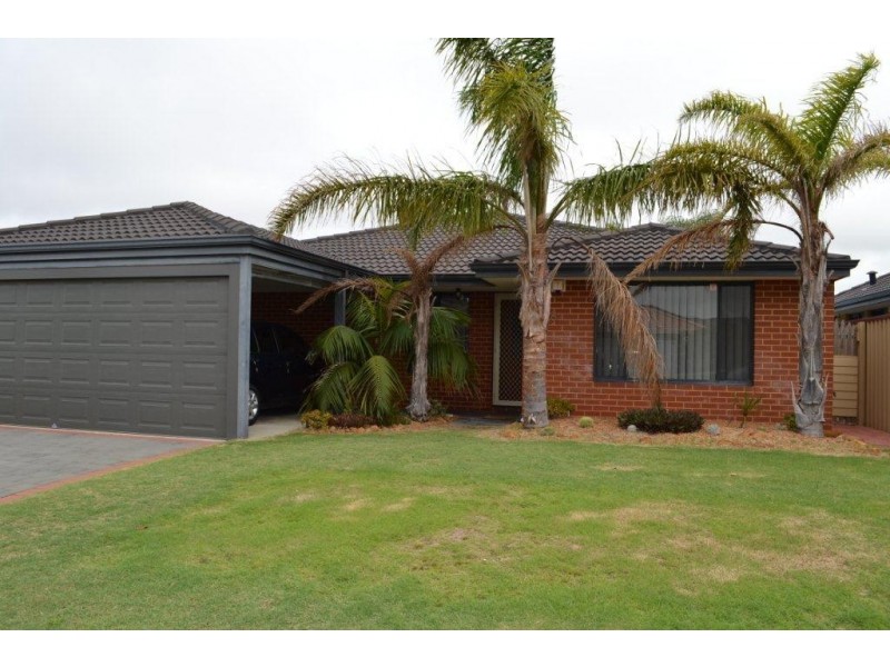 28 Benbecula Loop, Port Kennedy WA 6172