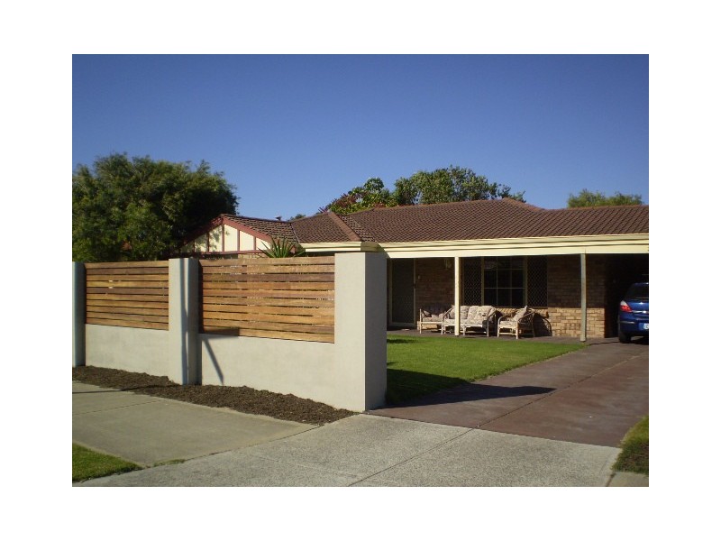 21 Jamaican Road, Safety Bay WA 6169