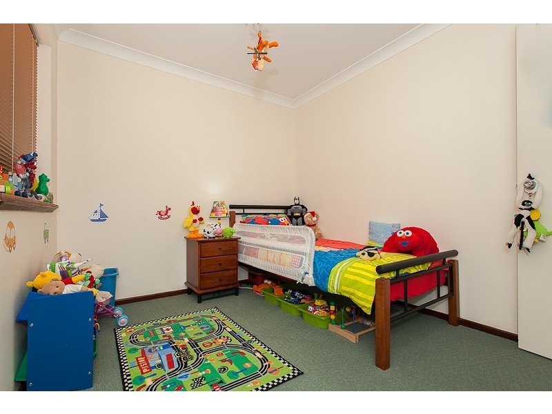 5 Tempest Place, Waikiki WA 6169