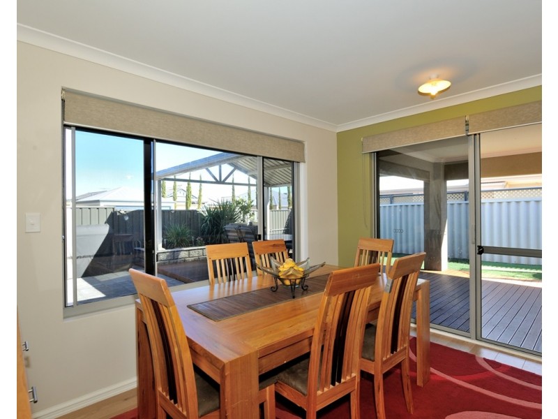 18 Oleander Avenue, Rockingham WA 6168