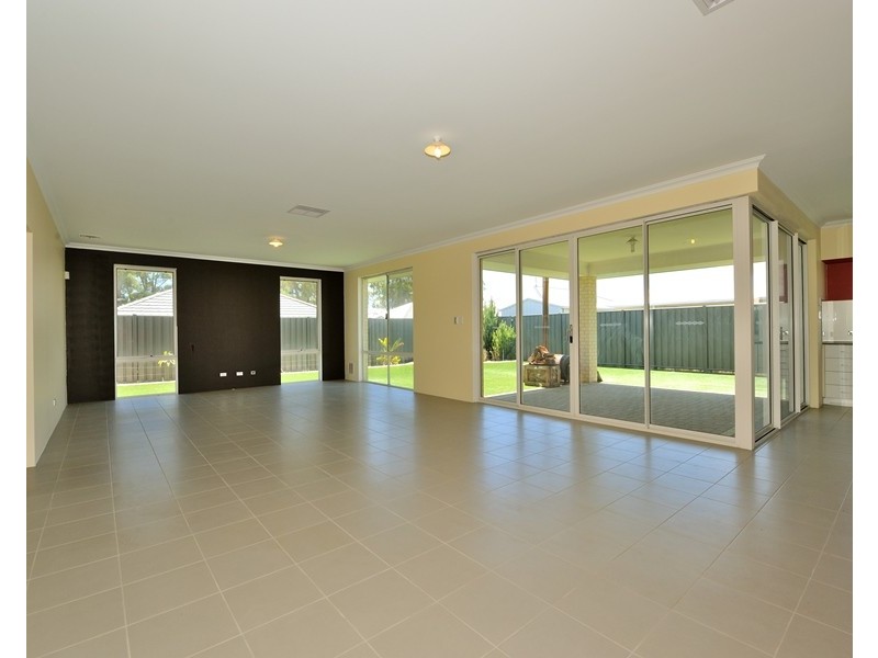 27 Kempeana Way, Baldivis WA 6171