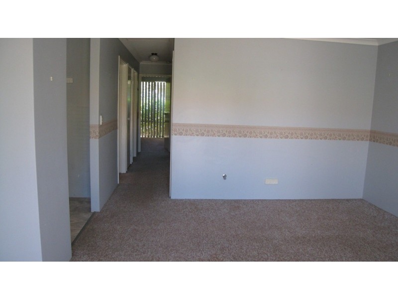 8/98 Simpson Avenue, Rockingham WA 6168