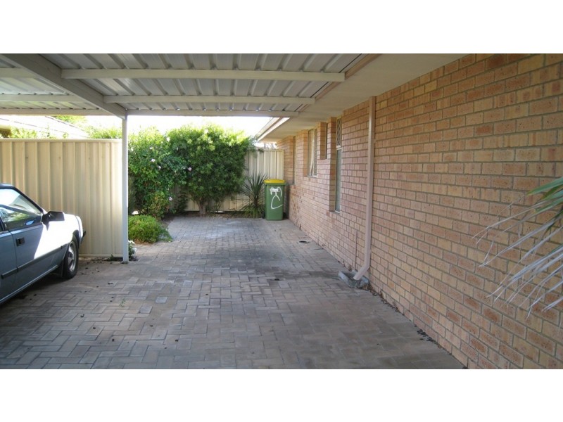 8/98 Simpson Avenue, Rockingham WA 6168