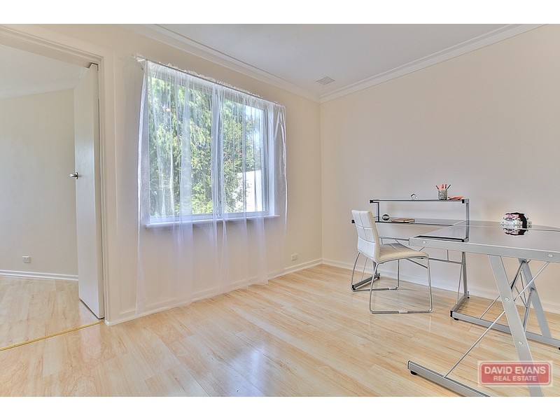 39a Quamby Place, Rockingham WA 6168