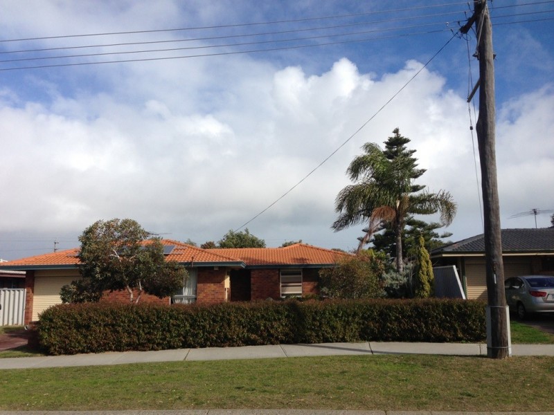 14 Westerly Way, Cooloongup WA 6168