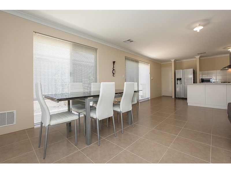 15 Daylight Entrance, Baldivis WA 6171