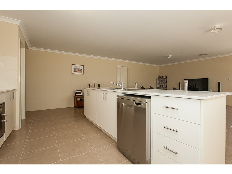 15 Daylight Entrance, Baldivis WA 6171