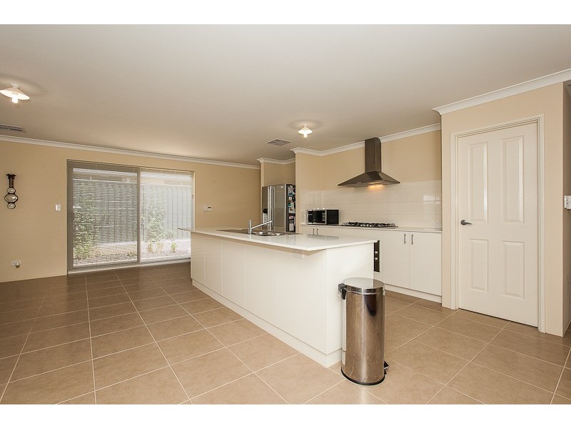 15 Daylight Entrance, Baldivis WA 6171