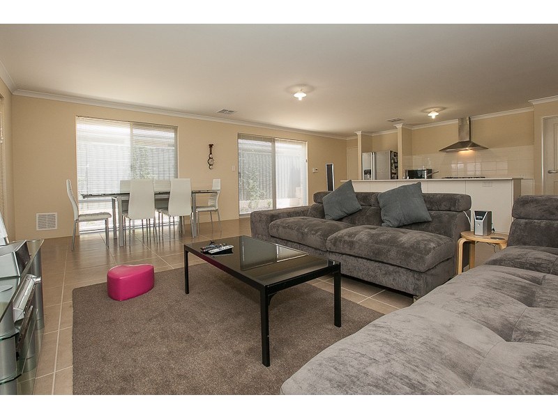 15 Daylight Entrance, Baldivis WA 6171