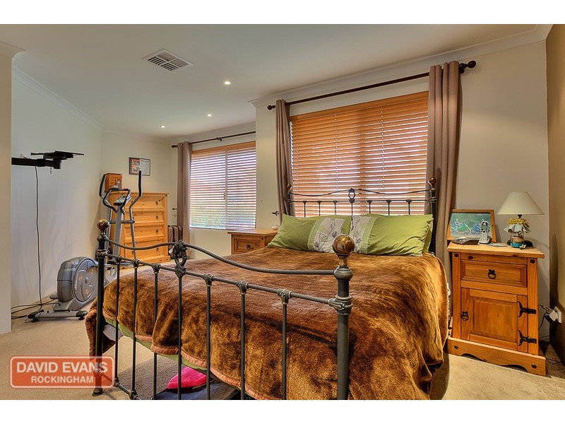 3 Hortonia Avenue, Secret Harbour WA 6173