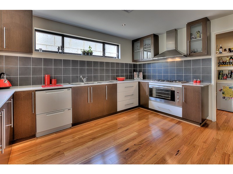 12 Nambucca Way, Secret Harbour WA 6173