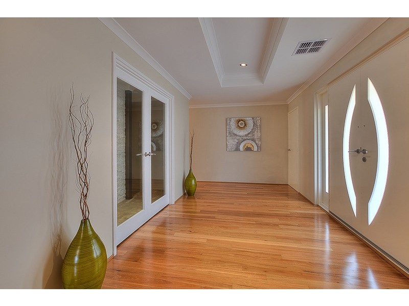 12 Nambucca Way, Secret Harbour WA 6173