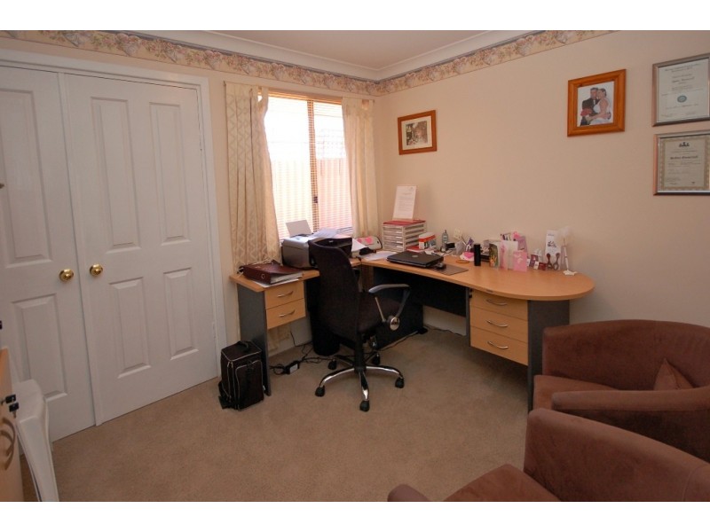 12 Exhibition Way, Cooloongup WA 6168