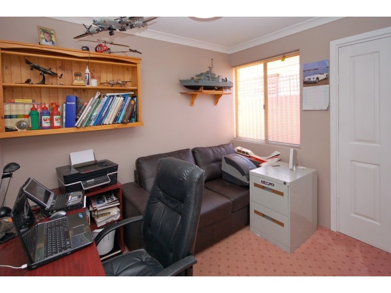 12 Exhibition Way, Cooloongup WA 6168