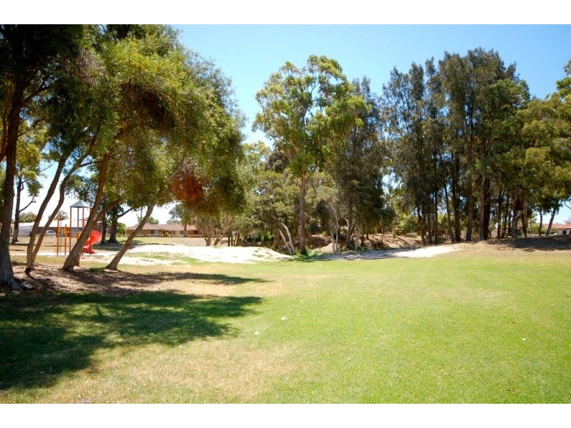 12 Exhibition Way, Cooloongup WA 6168