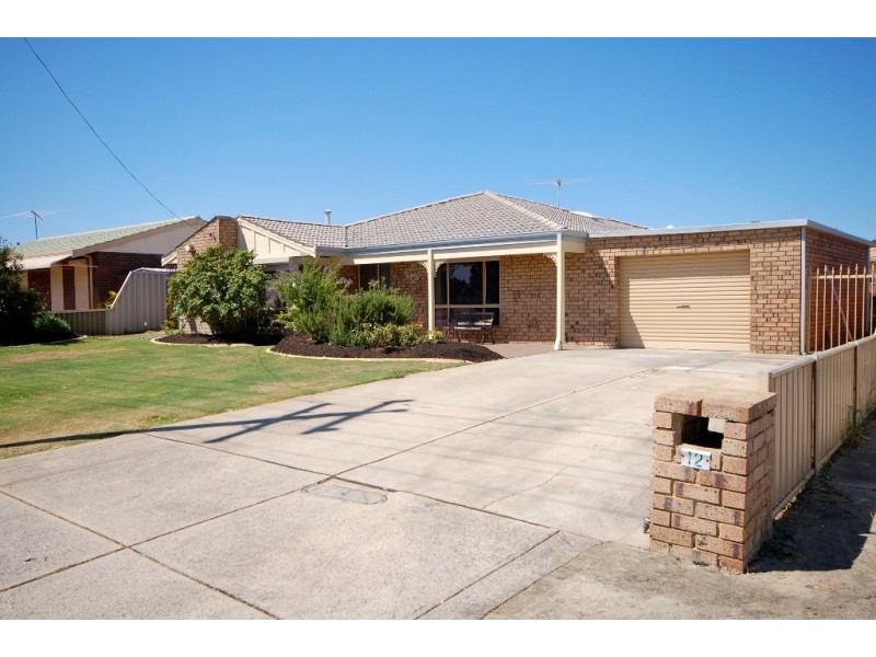 12 Exhibition Way, Cooloongup WA 6168