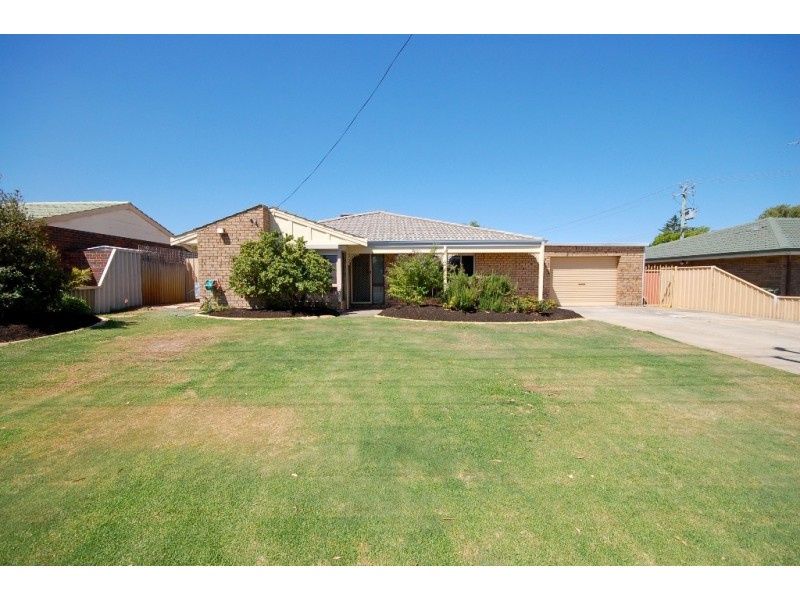 12 Exhibition Way, Cooloongup WA 6168