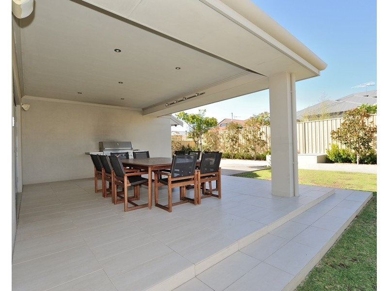 18 Buttercup Way, Beeliar WA 6164