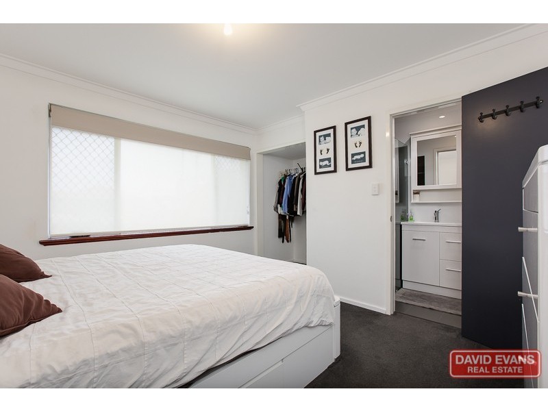 64 Malibu Road, Safety Bay WA 6169