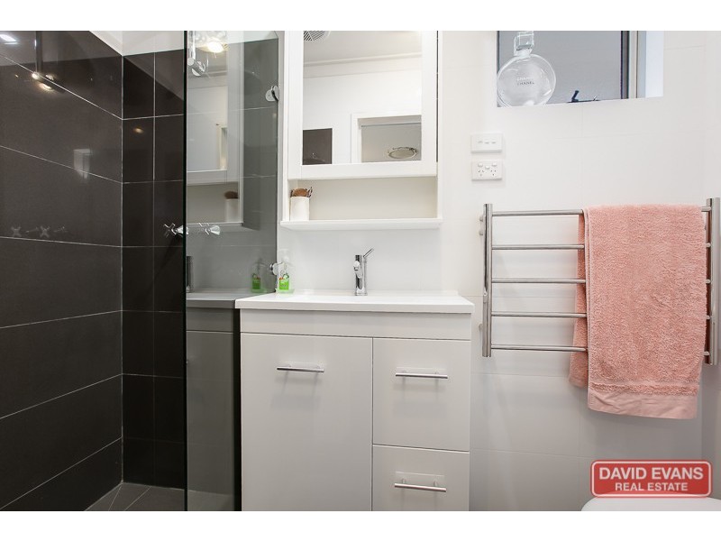 64 Malibu Road, Safety Bay WA 6169