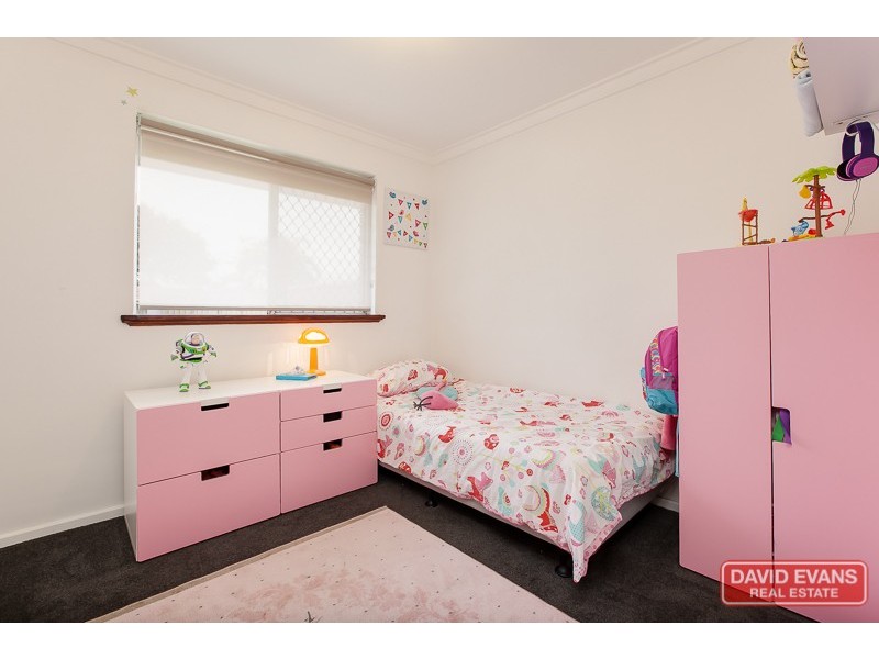 64 Malibu Road, Safety Bay WA 6169