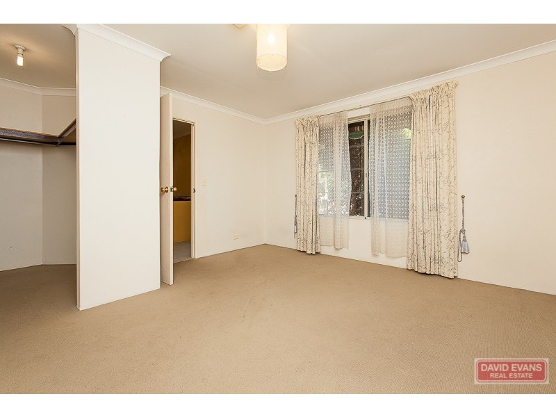 23 Juania Place, Warnbro WA 6169