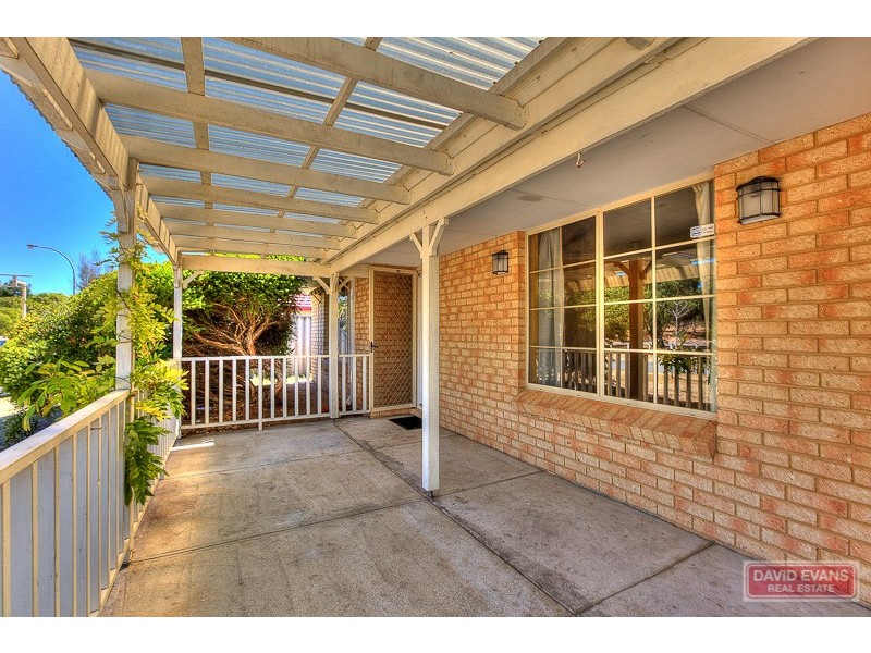 23 Juania Place, Warnbro WA 6169