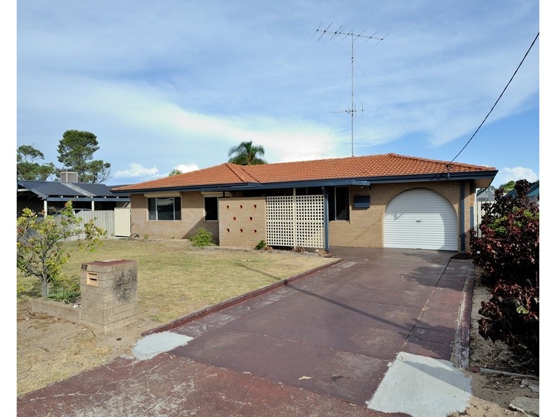 109 Milina Street, Hillman WA 6168