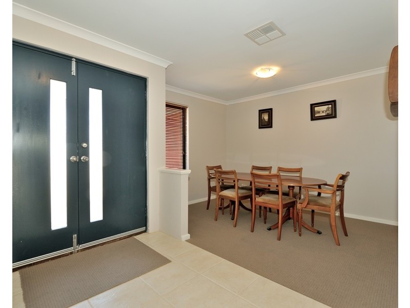 18 Maverick Promenade, Shoalwater WA 6169