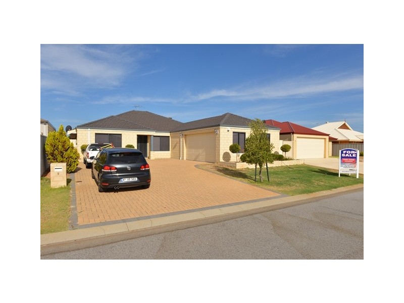 8 Gunnel Way, Rockingham WA 6168