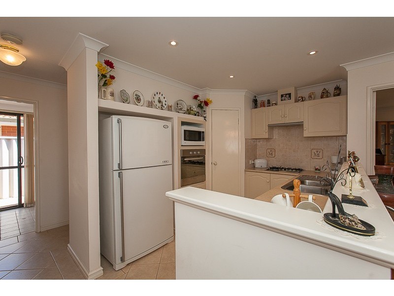 3/5 Sainte Maxime Avenue, Port Kennedy WA 6172