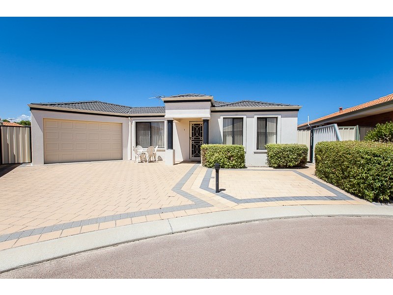 3/5 Sainte Maxime Avenue, Port Kennedy WA 6172