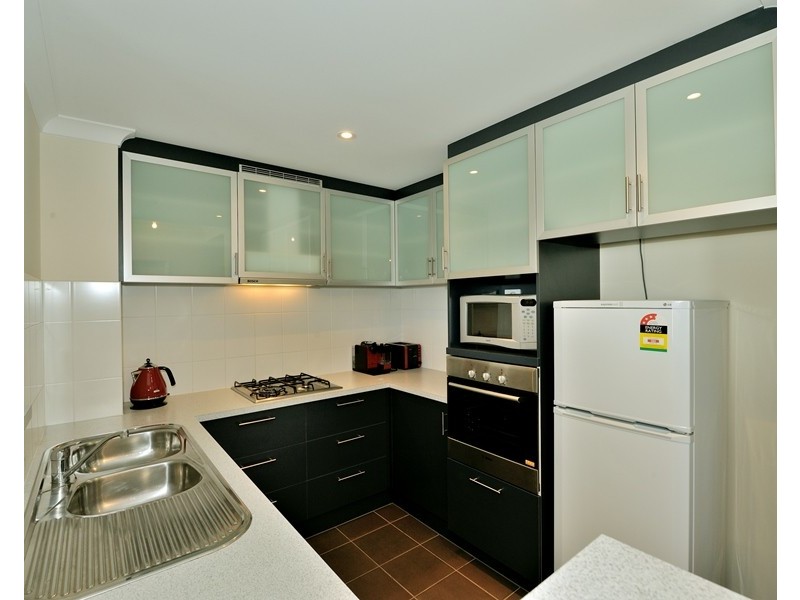 88/21 Rockingham Beach Road, Rockingham WA 6168