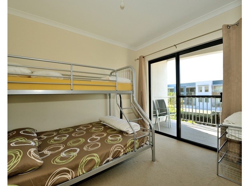 88/21 Rockingham Beach Road, Rockingham WA 6168