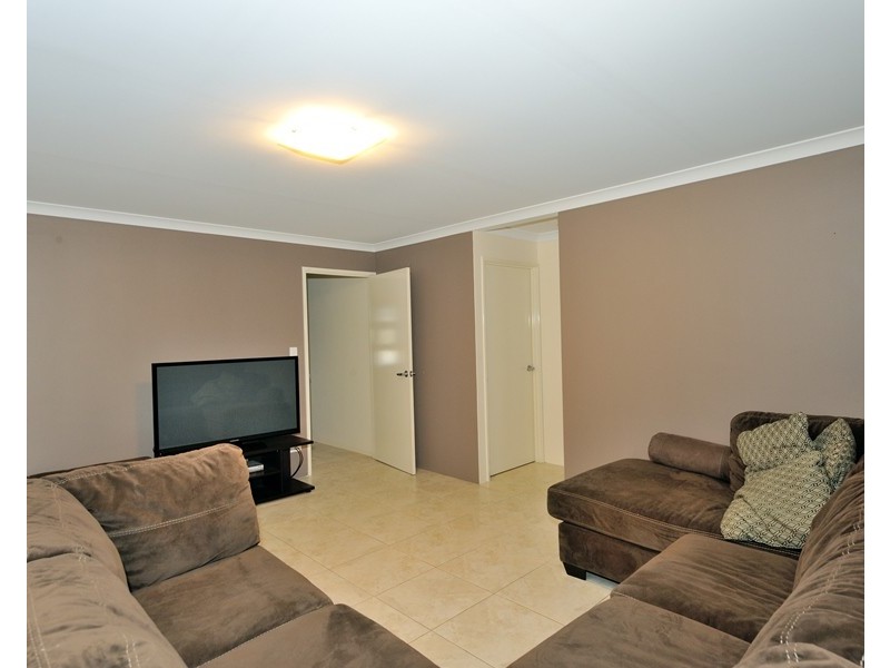 15 Mallard Way, Baldivis WA 6171