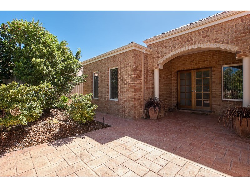 50 Liechardt Loop, Rockingham WA 6168