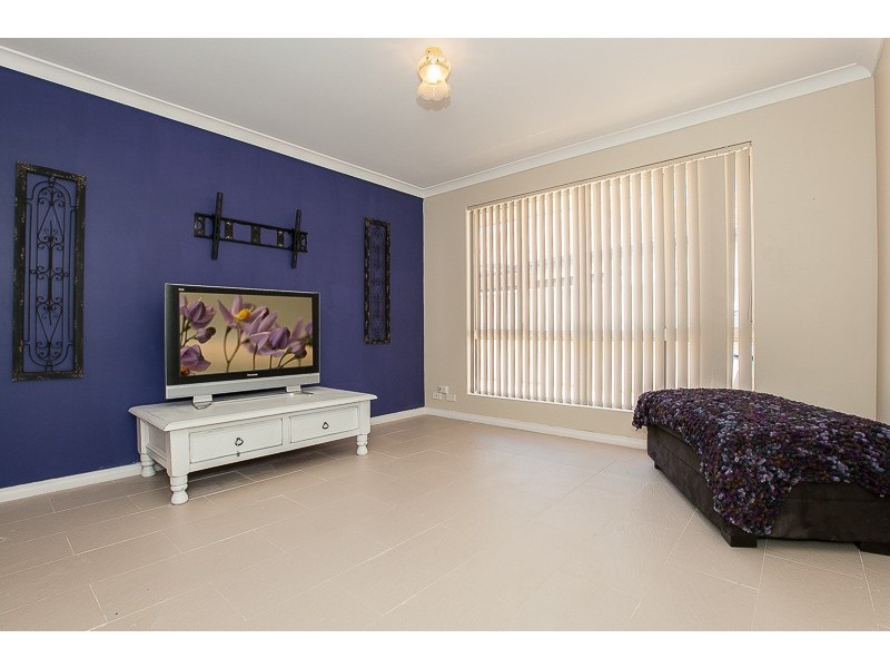 50 Liechardt Loop, Rockingham WA 6168