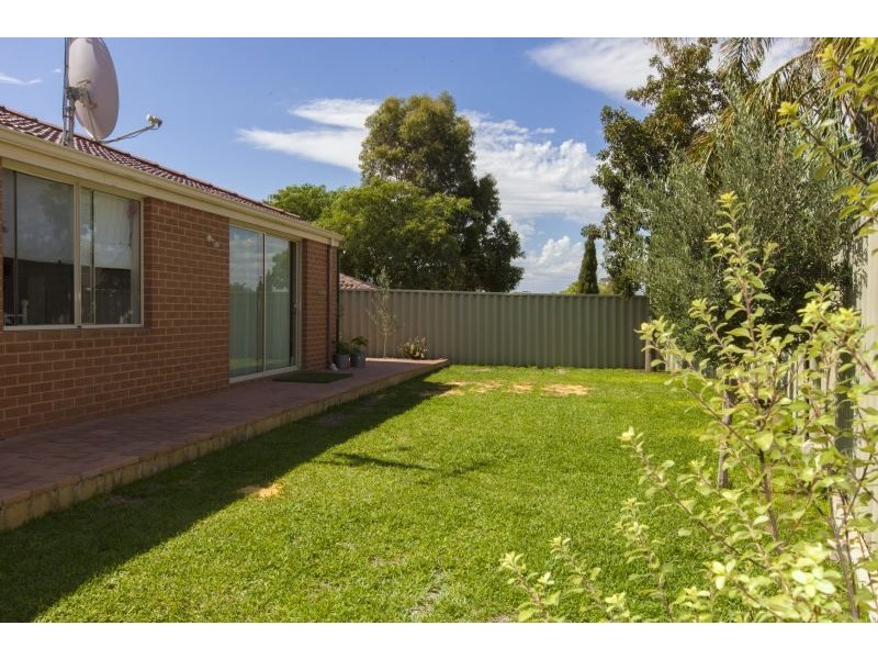 8 Ranunculus Court, Beeliar WA 6164