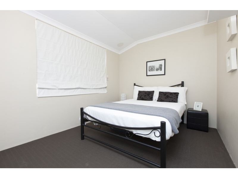 8 Ranunculus Court, Beeliar WA 6164
