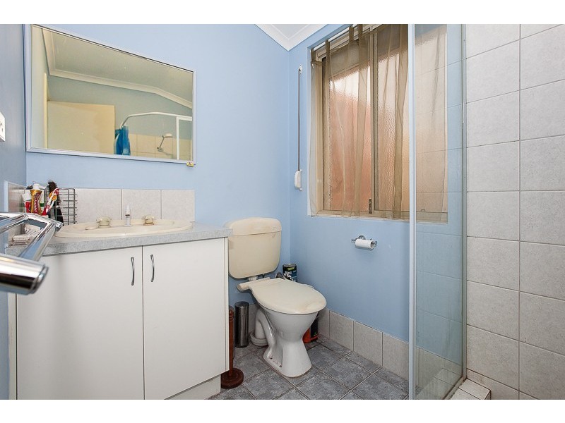 40 Belvoir Crescent, Orelia WA 6167