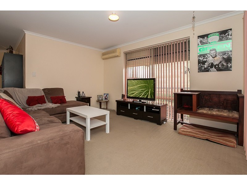 40 Belvoir Crescent, Orelia WA 6167