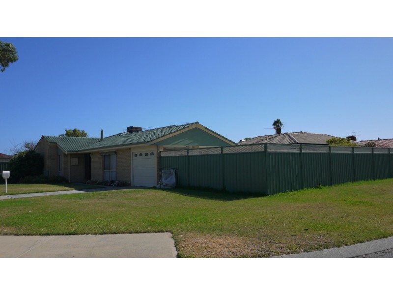 1 Portsmouth Place, Waikiki WA 6169