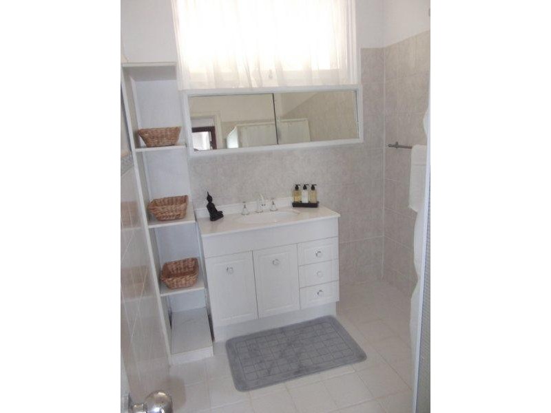 37 Barron Way, Orelia WA 6167